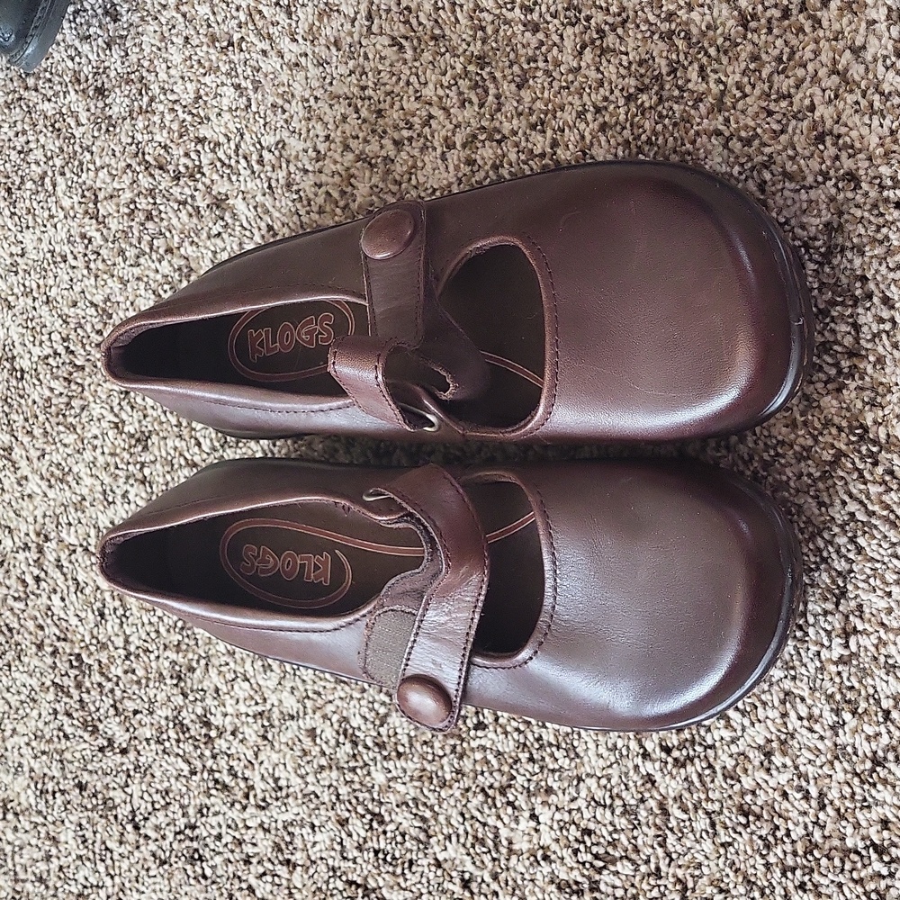 EUC Klog Slip Resistant Mary Jane